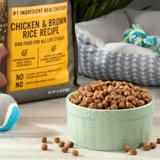 Pure Balance Chicken & Brown Rice Recipe Dry Dog Food, 15 lbs - Image 4