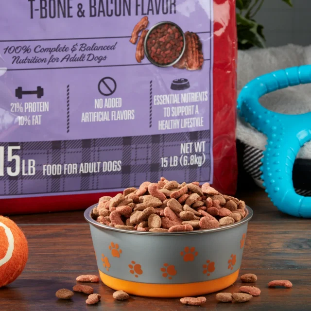 Ol' Roy Complete Nutrition T-Bone & Bacon Flavor Dry Dog Food - Image 2