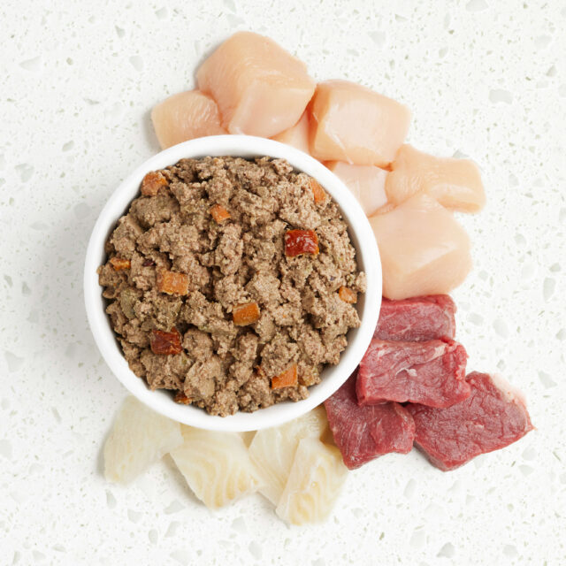 Nutro Ultra Adult Grain Free Wet Dog Food, Chicken, Lamb & Whitefish Trio, (12) 3.5 Oz. Trays - Image 3