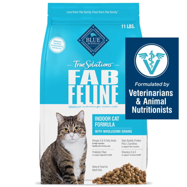 Blue Buffalo True Solutions Fab Feline Dry Cat Food Indoor Cat Formula, Chicken, 3.5 lbs. - Image 2